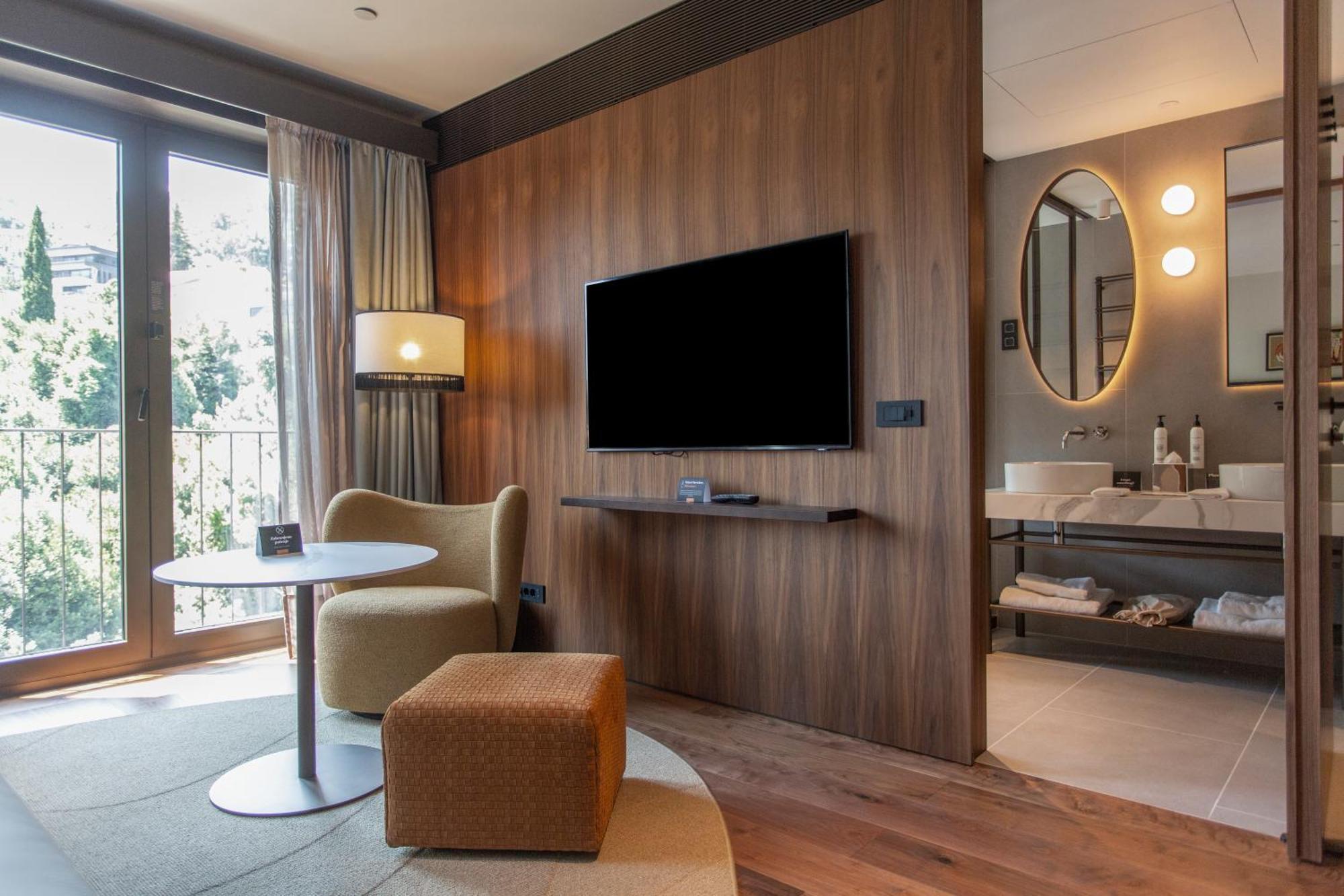 Keight Hotel Opatija, Curio Collection By Hilton 外观 照片