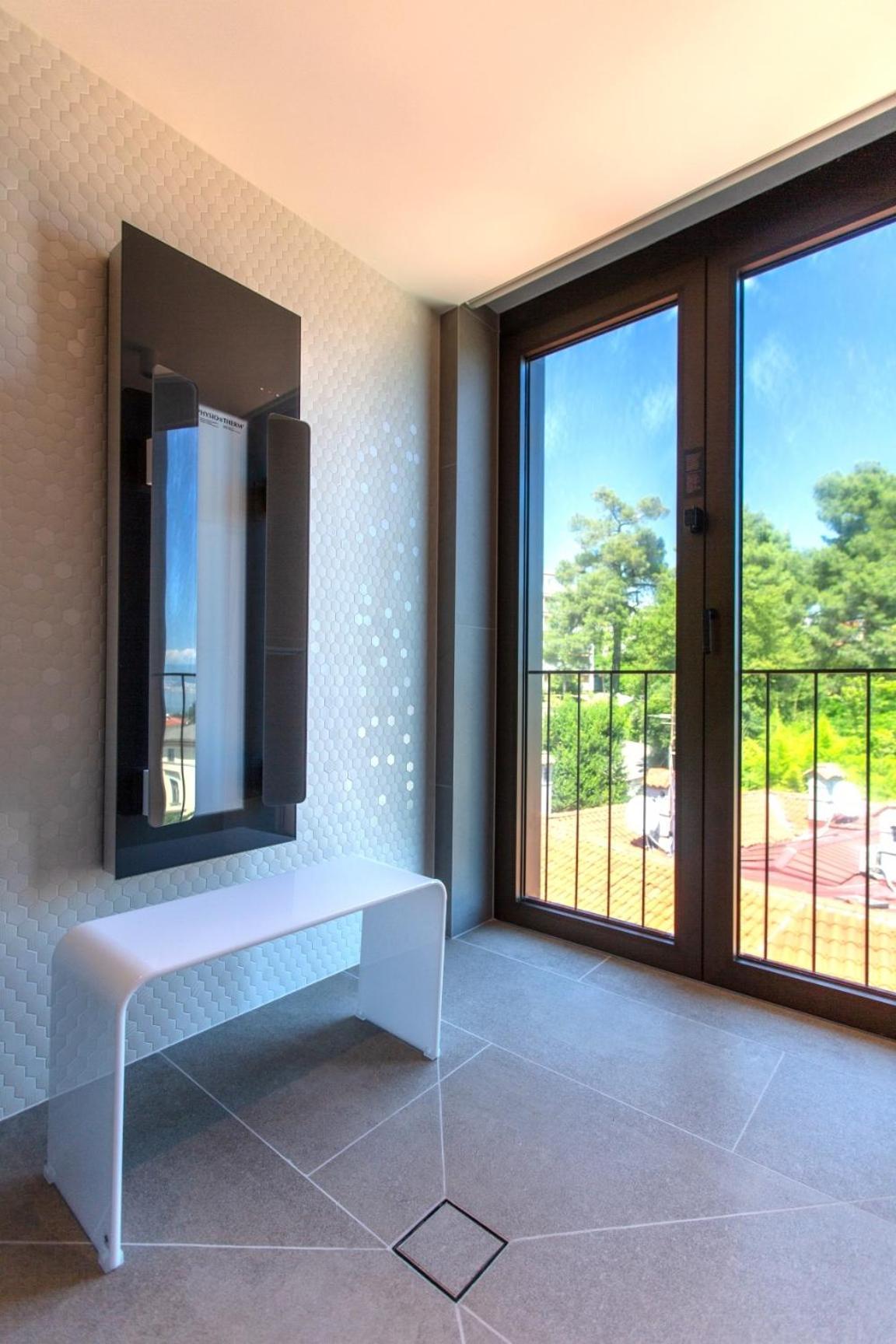 Keight Hotel Opatija, Curio Collection By Hilton 外观 照片