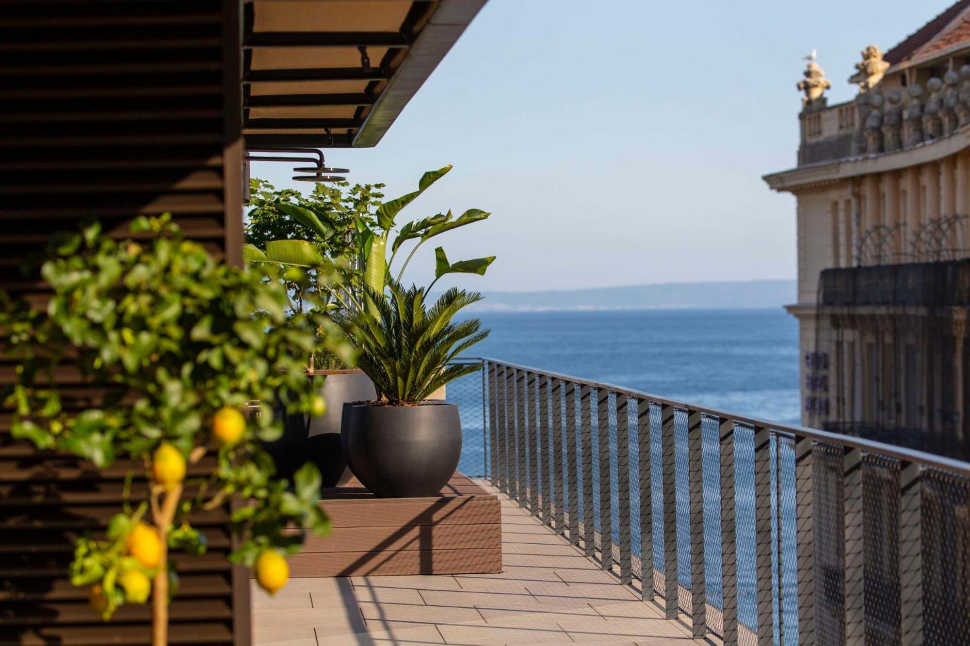 Keight Hotel Opatija, Curio Collection By Hilton 外观 照片